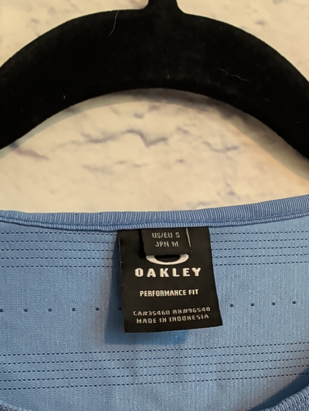Oakley All In Racerback Blue Performance Tank - Size Small - Picture 5 of 5